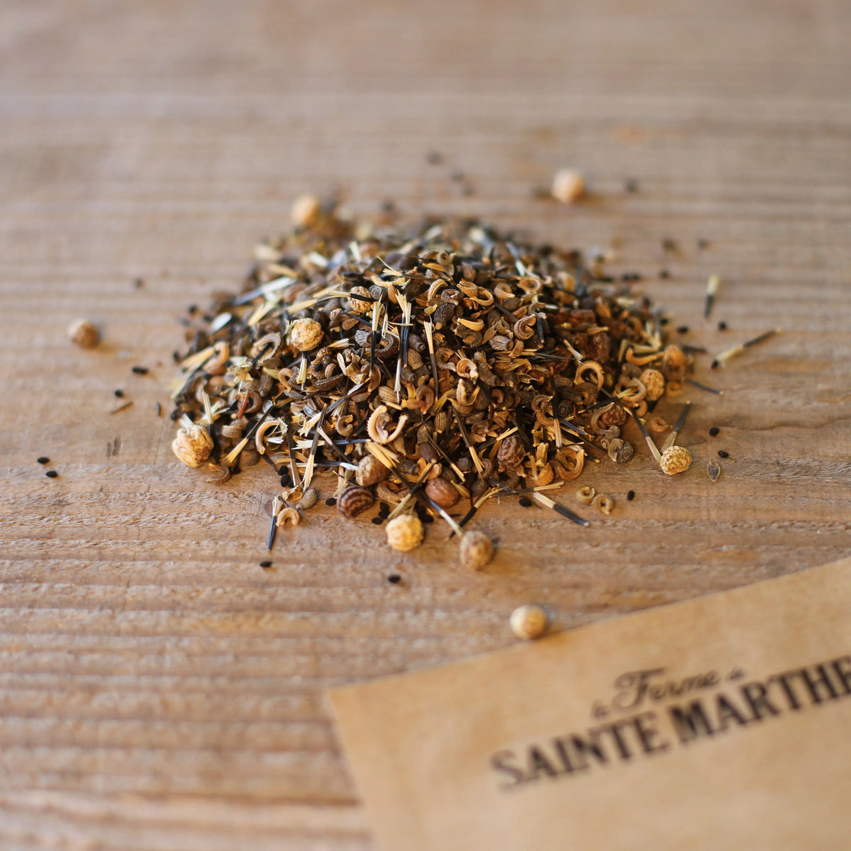Graines de mélange fleuri anti limaces – La Ferme de Sainte Marthe