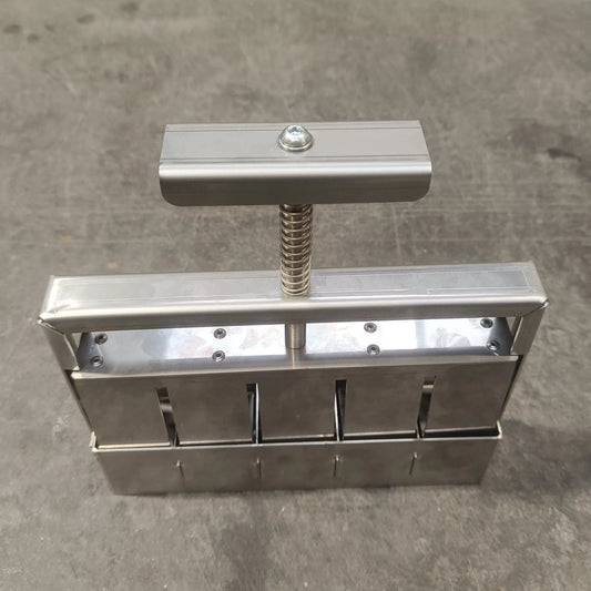 Presse-mottes inox - 5 mottes – La Ferme de Sainte Marthe