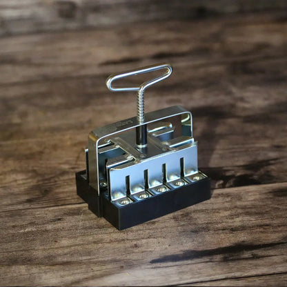 PRESSE-MOTTES - 20 MOTTES de 17 mm 